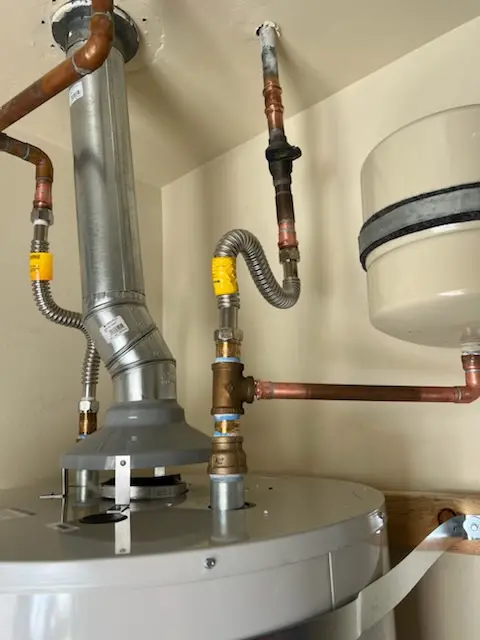 Water heater installation and plumbing repair in Kingston